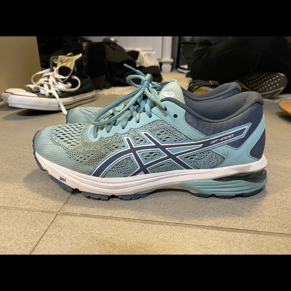 Brooks Running Shoes - Picture 2 of 3